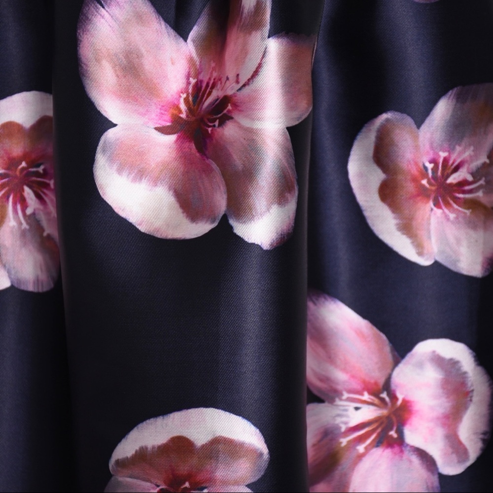 Chicwish Peach Blossom Floral Midi Full Skirt Navy - Picture 6 of 8